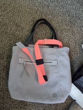 lululemon athletica Gray Tote with Neon Pink Strap